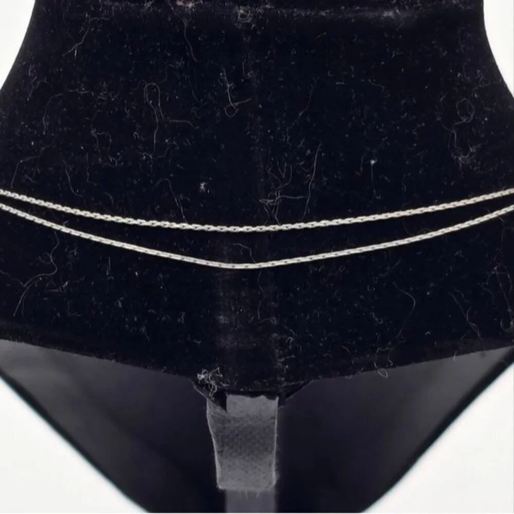 Alex and Ani Silver Tone Green Enamel Hand of Fatima Adjustable Charm Necklace - Picture 6 of 6